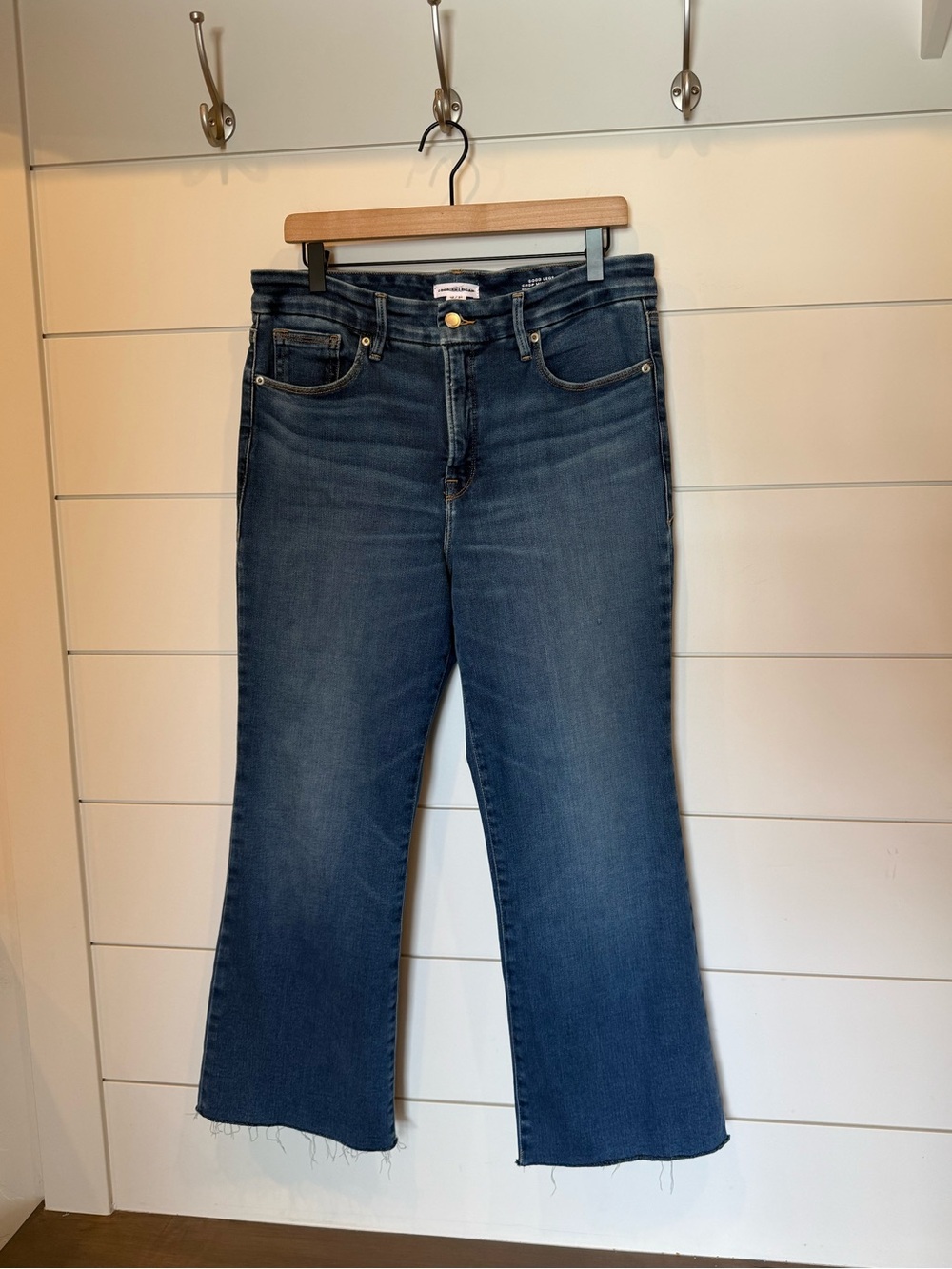 Good American Good Legs Cropped Mini Boot Jeans Size 12/31 - Picture 2 of 9